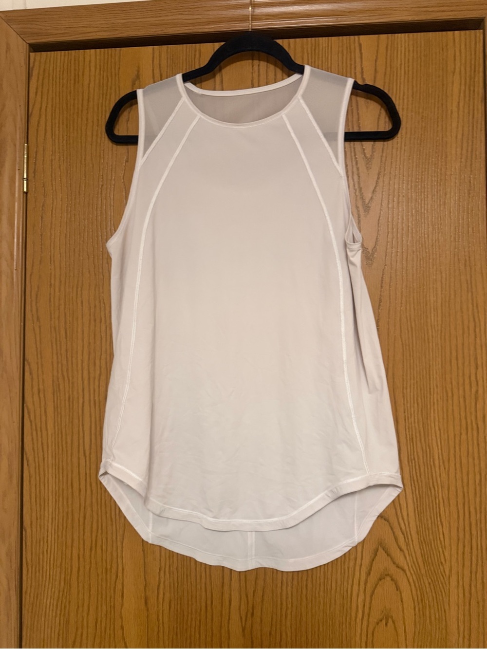 LULULEMON sculpt tank pale gray color size 12